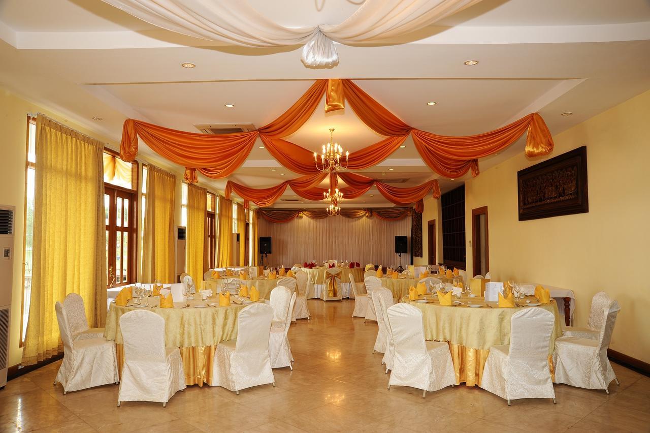 Naypyidaw Aureum Palace Hotel & Resort Nay Pyi Taw מראה חיצוני תמונה