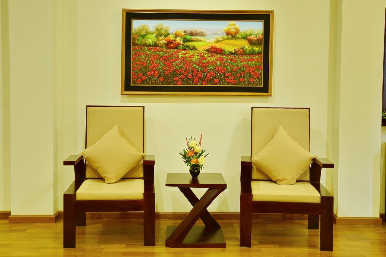 Naypyidaw Aureum Palace Hotel & Resort Nay Pyi Taw מראה חיצוני תמונה