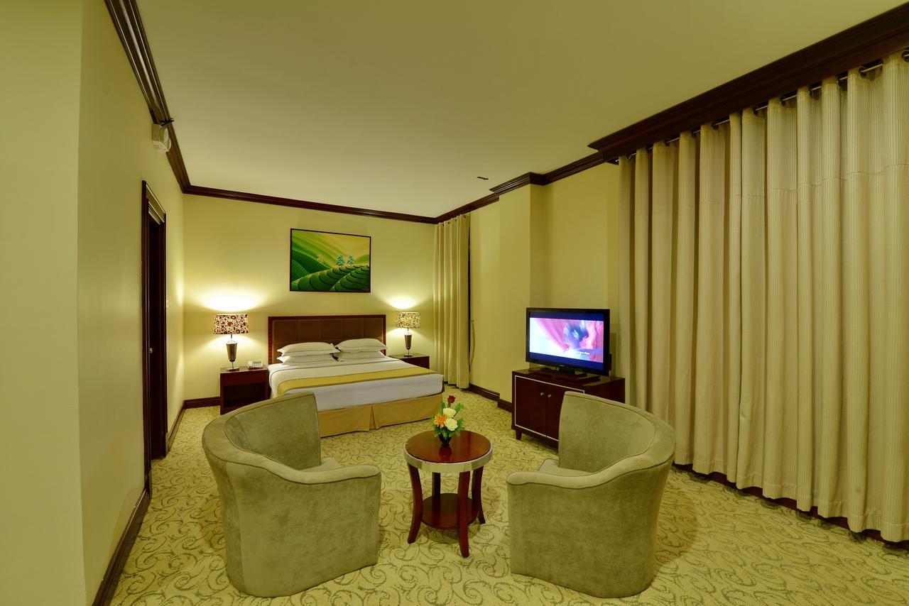 Naypyidaw Aureum Palace Hotel & Resort Nay Pyi Taw מראה חיצוני תמונה