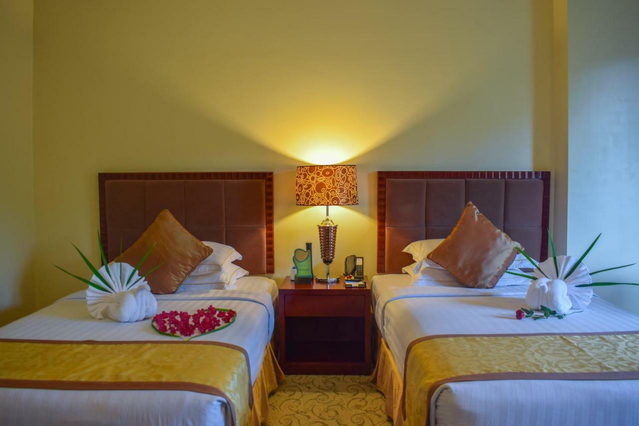 Naypyidaw Aureum Palace Hotel & Resort Nay Pyi Taw מראה חיצוני תמונה