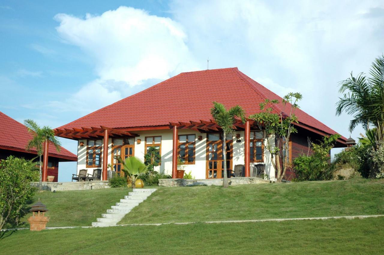 Naypyidaw Aureum Palace Hotel & Resort Nay Pyi Taw מראה חיצוני תמונה